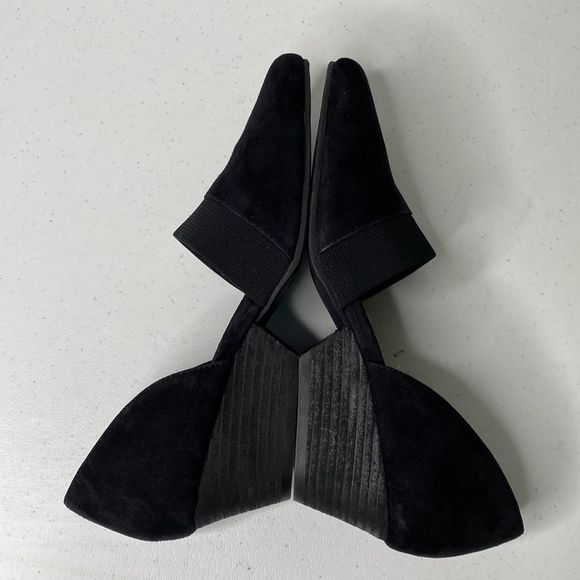 Eileen Fisher Black Hilly Suede d'Orsay Pump - Picture 12 of 16